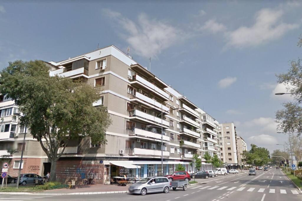 Center, Private Garage, Danube & Fortress, 3 Bdrm 2 Bath Новий Сад Екстер'єр фото